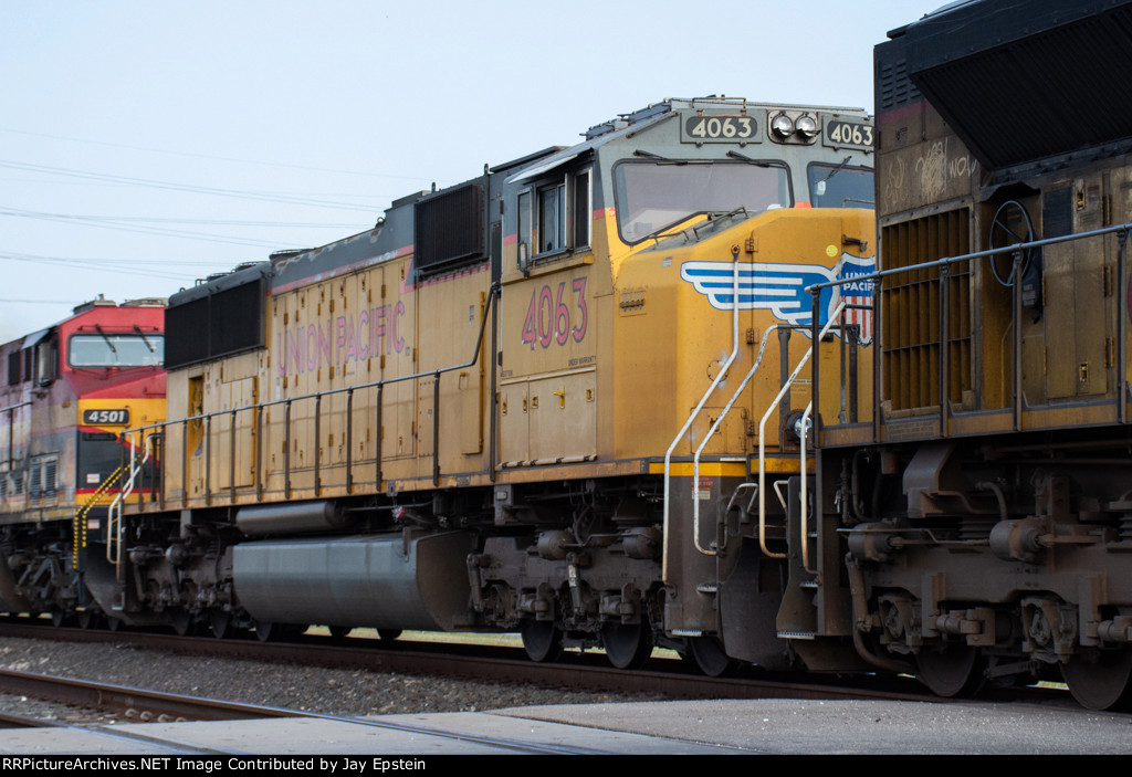 UP 4063 trails on an eastbound manifest